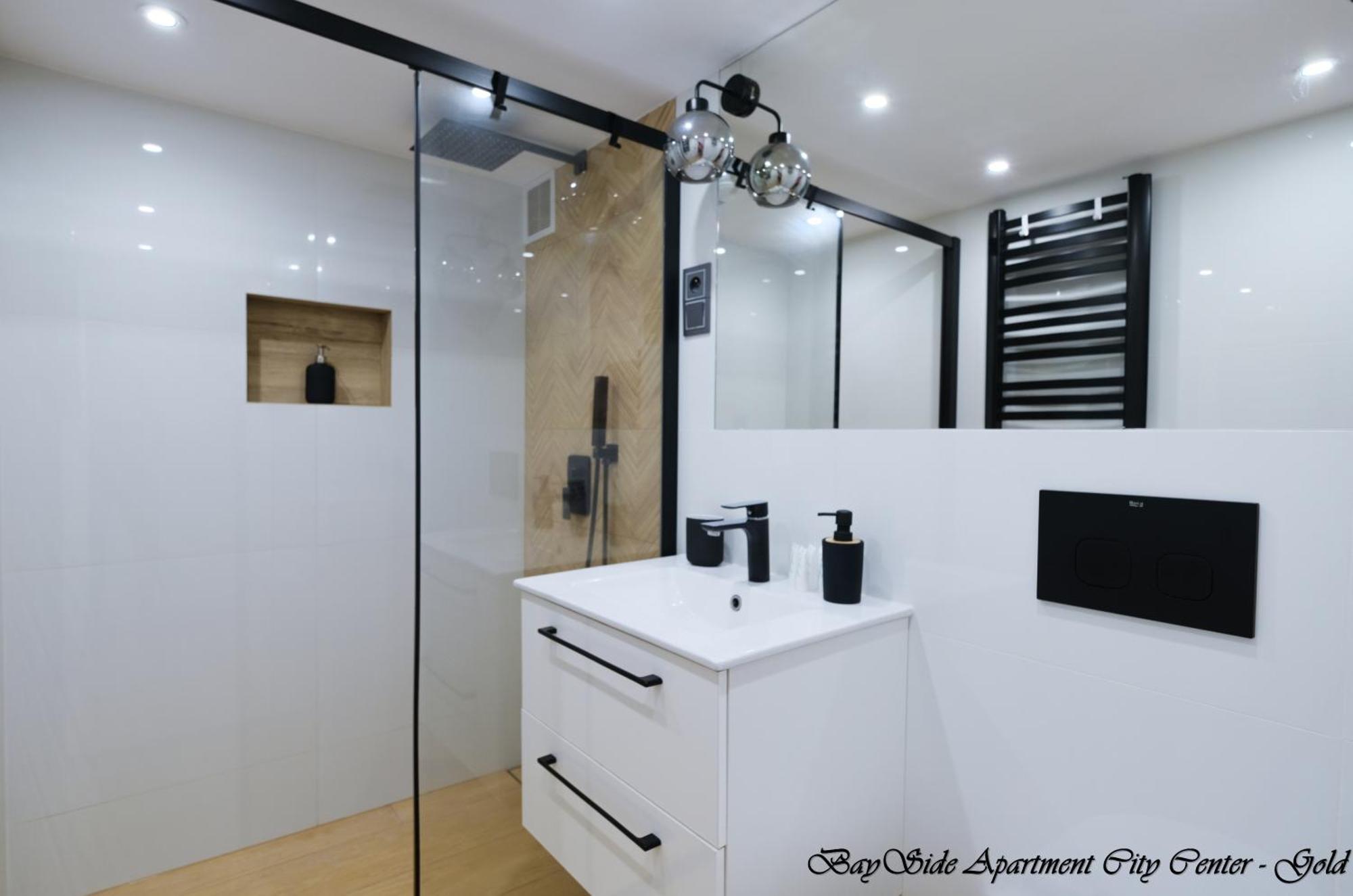 Bayside Apartments City Center 格但斯克 外观 照片